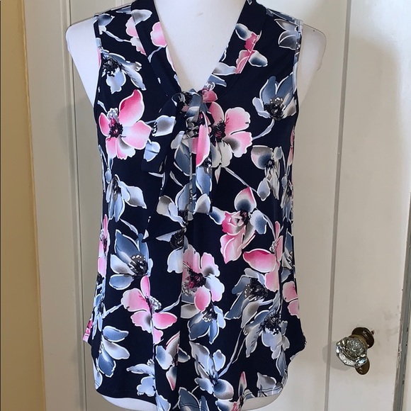 SJS Tops - Floral summer work top